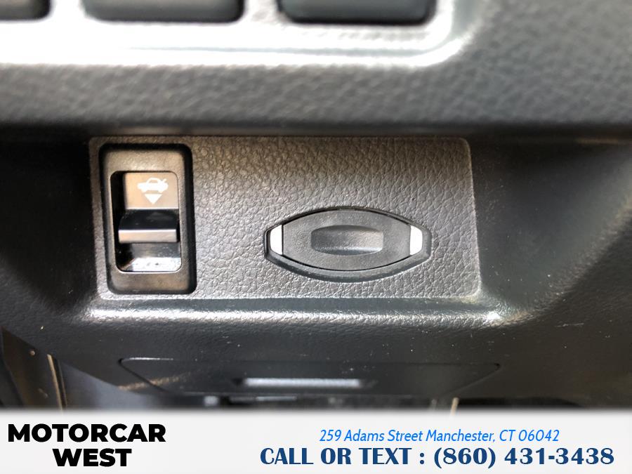 2007 Nissan Altima 4dr Sdn V6 CVT 3.5 SE, available for sale in Manchester, Connecticut | Motorcar West. Manchester, Connecticut 2007 Nissan Altima 4dr Sdn V6 CVT 3.5 SE, available for sale in Manchester, Connecticut | Motorcar West. Manchester, Connecticut