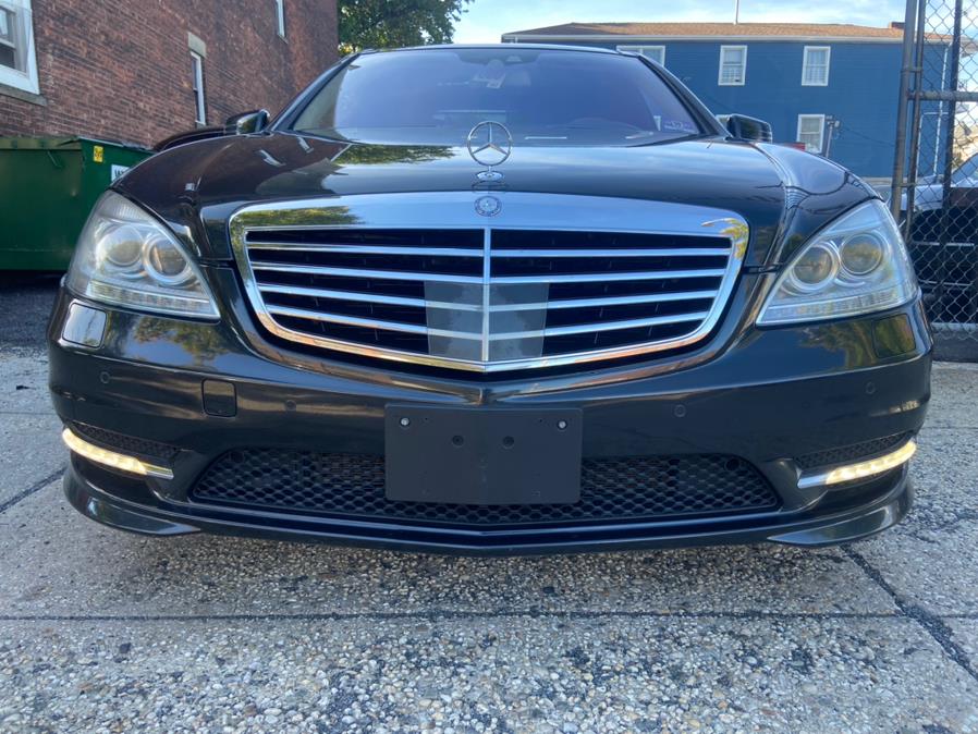 Used Mercedes-Benz S-Class 4dr Sdn S550 4MATIC 2012 | Champion Auto Sales. Newark, New Jersey