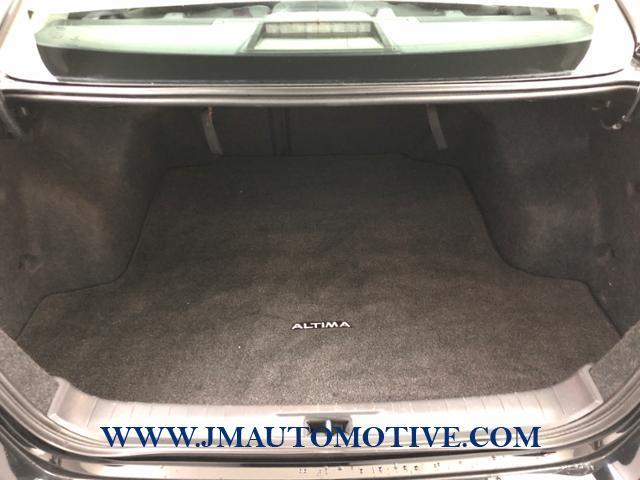 2015 Nissan Altima 4dr Sdn I4 2.5 SL, available for sale in Naugatuck, Connecticut | J&M Automotive Sls&Svc LLC. Naugatuck, Connecticut 2015 Nissan Altima 4dr Sdn I4 2.5 SL, available for sale in Naugatuck, Connecticut | J&M Automotive Sls&Svc LLC. Naugatuck, Connecticut
