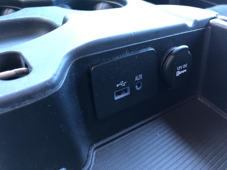 2016 Ram 1500 4WD Crew Cab Express, available for sale in Waterbury, Connecticut | National Auto Brokers, Inc.. Waterbury, Connecticut 2016 Ram 1500 4WD Crew Cab Express, available for sale in Waterbury, Connecticut | National Auto Brokers, Inc.. Waterbury, Connecticut