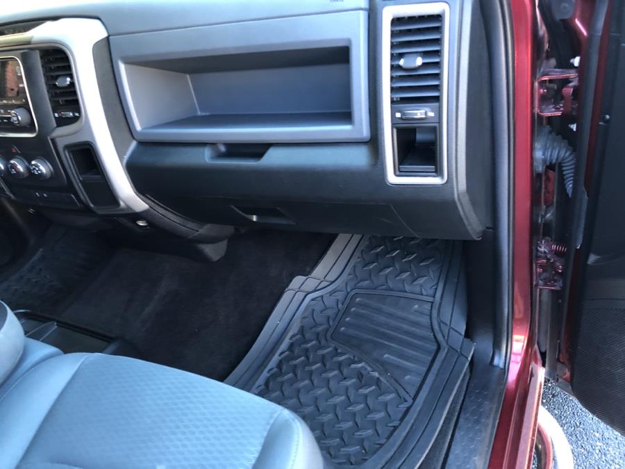 2016 Ram 1500 4WD Crew Cab Express, available for sale in Waterbury, Connecticut | National Auto Brokers, Inc.. Waterbury, Connecticut 2016 Ram 1500 4WD Crew Cab Express, available for sale in Waterbury, Connecticut | National Auto Brokers, Inc.. Waterbury, Connecticut