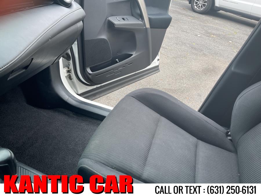 2013 Toyota RAV4 AWD 4dr XLE (Natl), available for sale in Huntington Station, New York | Kantic Car. Huntington Station, New York 2013 Toyota RAV4 AWD 4dr XLE (Natl), available for sale in Huntington Station, New York | Kantic Car. Huntington Station, New York