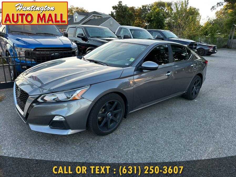 2019 Nissan Altima 2.5 Sedan, available for sale in Huntington Station, New York | Huntington Auto Mall. Huntington Station, New York