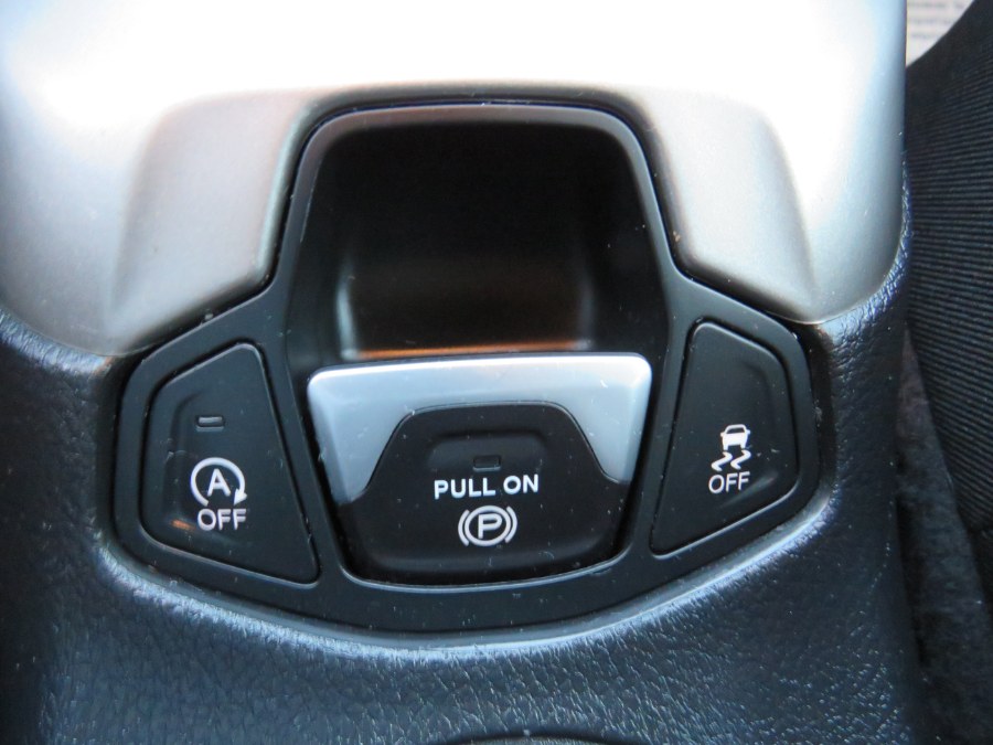 2021 Jeep Compass Latitude 4x4, available for sale in Middle Village, New York | Road Masters II INC. Middle Village, New York 2021 Jeep Compass Latitude 4x4, available for sale in Middle Village, New York | Road Masters II INC. Middle Village, New York