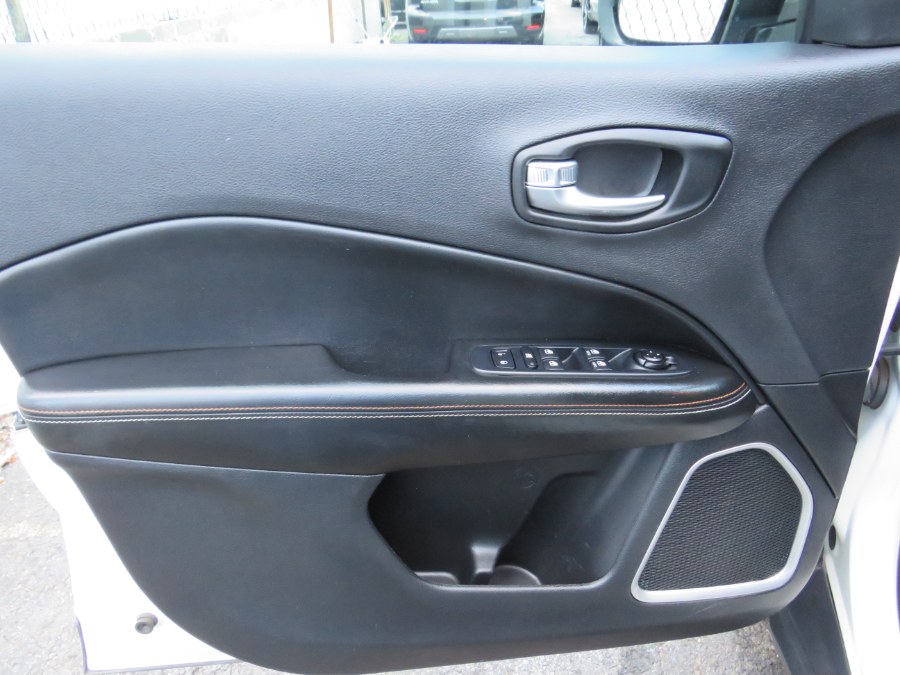 2021 Jeep Compass Latitude 4x4, available for sale in Middle Village, New York | Road Masters II INC. Middle Village, New York 2021 Jeep Compass Latitude 4x4, available for sale in Middle Village, New York | Road Masters II INC. Middle Village, New York