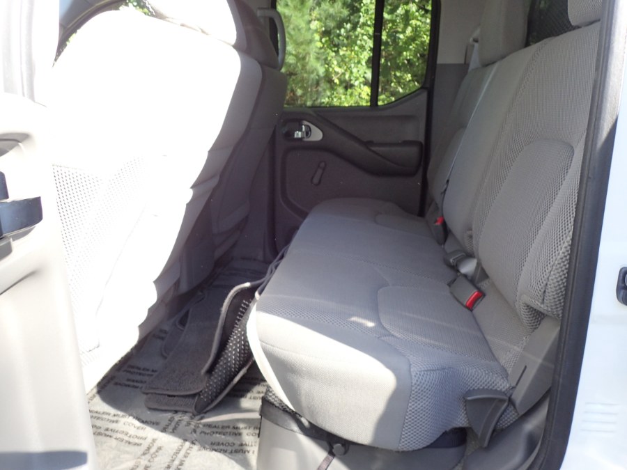 Used Nissan Frontier 2WD Crew Cab SWB Manual S 2016 | Eagleville Motors. Storrs, Connecticut Used Nissan Frontier 2WD Crew Cab SWB Manual S 2016 | Eagleville Motors. Storrs, Connecticut