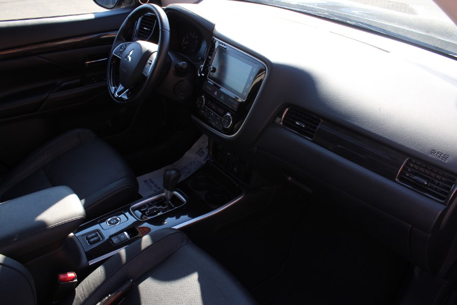 2017 Mitsubishi Outlander SEL, available for sale in Deer Park, New York | Car Tec Enterprise Leasing & Sales LLC. Deer Park, New York 2017 Mitsubishi Outlander SEL, available for sale in Deer Park, New York | Car Tec Enterprise Leasing & Sales LLC. Deer Park, New York