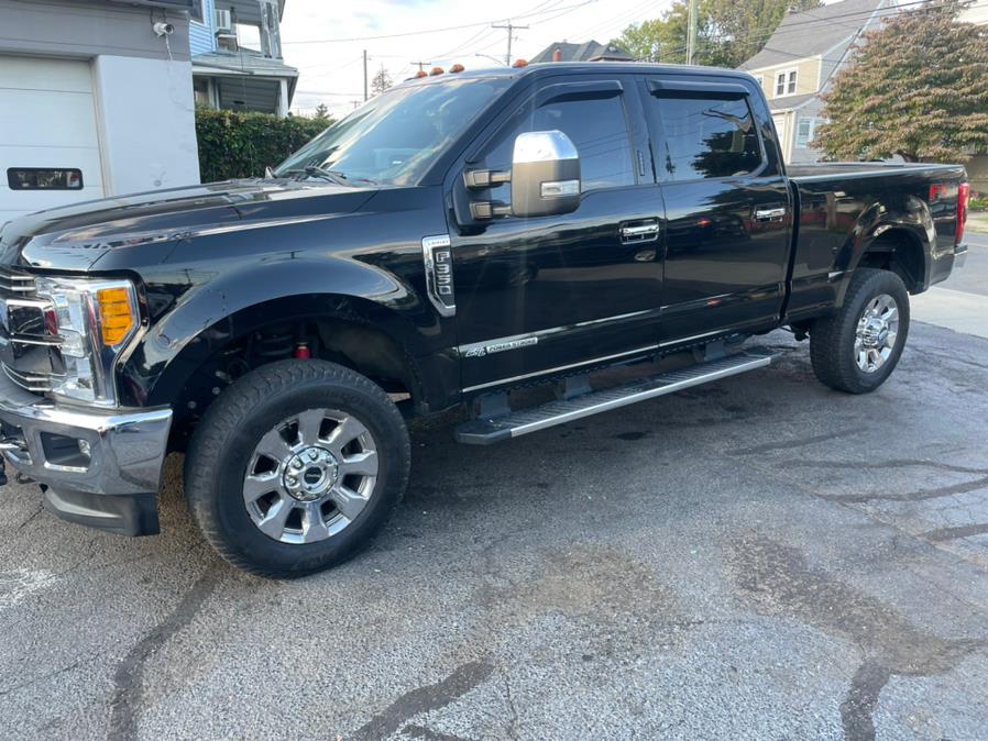 2017 Ford Super Duty F-350 SRW Lariat 4WD Crew Cab 6.75'' Box, available for sale in Bridgeport, Connecticut | CT Auto. Bridgeport, Connecticut