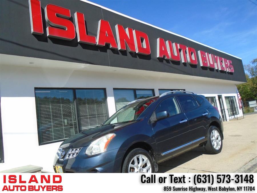 Used Nissan Rogue SV w/SL Package AWD 4dr Crossover 2013 | Island Auto Buyers. West Babylon, New York