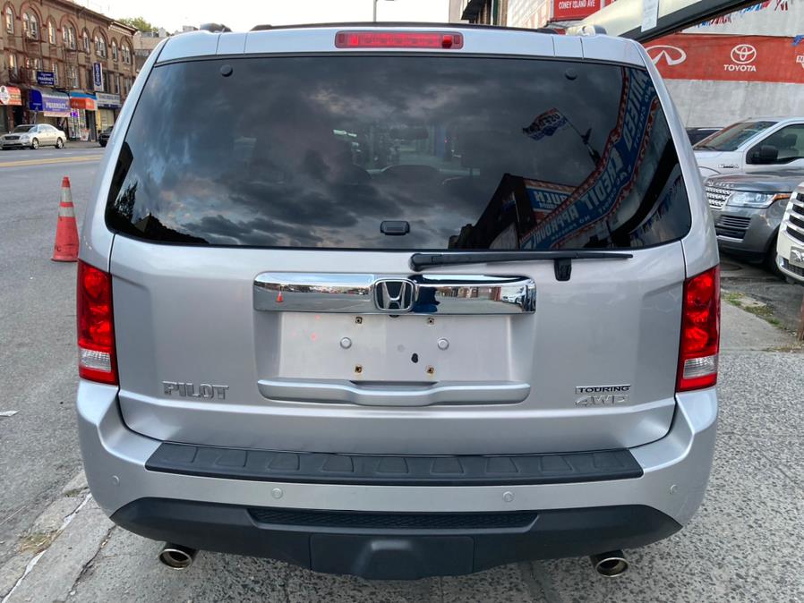 2013 Honda Pilot 4WD 4dr Touring w/RES & Navi, available for sale in Brooklyn, New York | Carsbuck Inc.. Brooklyn, New York 2013 Honda Pilot 4WD 4dr Touring w/RES & Navi, available for sale in Brooklyn, New York | Carsbuck Inc.. Brooklyn, New York