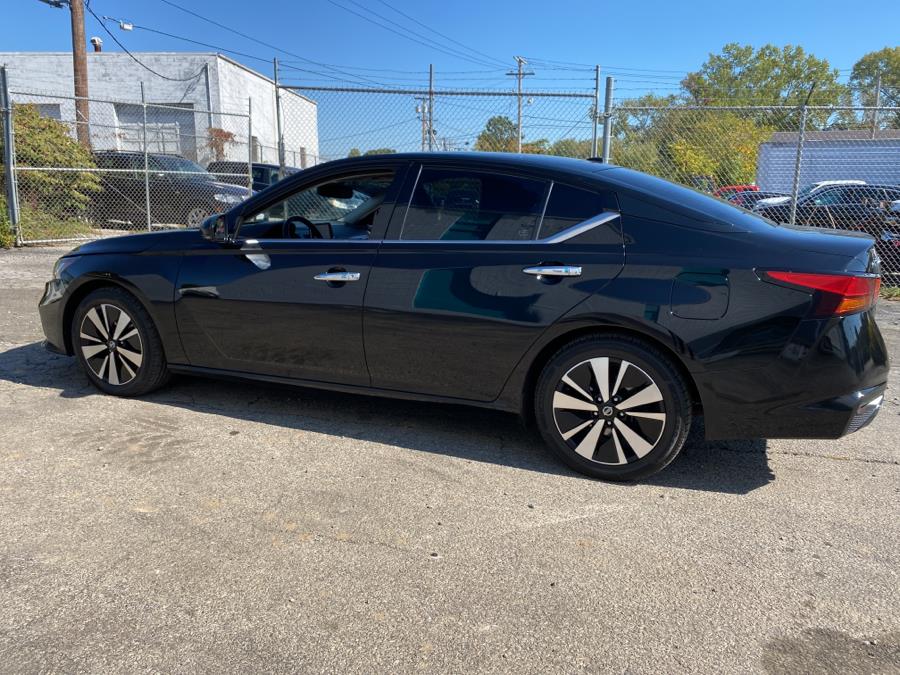 2020 Nissan Altima 2.5 SL Sedan, available for sale in Milford, Connecticut | Dealertown Auto Wholesalers. Milford, Connecticut 2020 Nissan Altima 2.5 SL Sedan, available for sale in Milford, Connecticut | Dealertown Auto Wholesalers. Milford, Connecticut