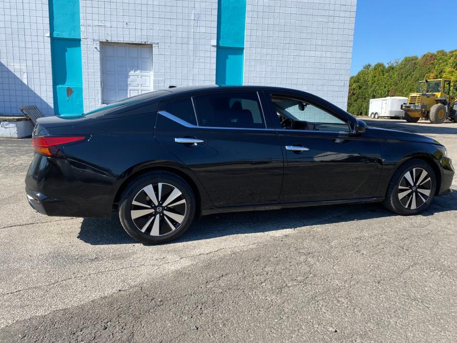2020 Nissan Altima 2.5 SL Sedan, available for sale in Milford, Connecticut | Dealertown Auto Wholesalers. Milford, Connecticut 2020 Nissan Altima 2.5 SL Sedan, available for sale in Milford, Connecticut | Dealertown Auto Wholesalers. Milford, Connecticut
