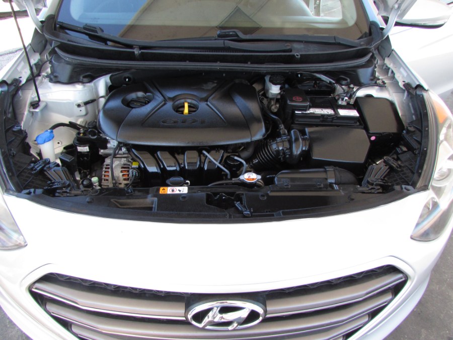2016 Hyundai Elantra GT 5dr HB Auto, available for sale in Orlando, Florida | VIP Auto Enterprise, Inc. Orlando, Florida 2016 Hyundai Elantra GT 5dr HB Auto, available for sale in Orlando, Florida | VIP Auto Enterprise, Inc. Orlando, Florida