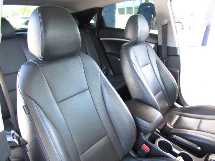 2016 Hyundai Elantra GT 5dr HB Auto, available for sale in Orlando, Florida | VIP Auto Enterprise, Inc. Orlando, Florida 2016 Hyundai Elantra GT 5dr HB Auto, available for sale in Orlando, Florida | VIP Auto Enterprise, Inc. Orlando, Florida