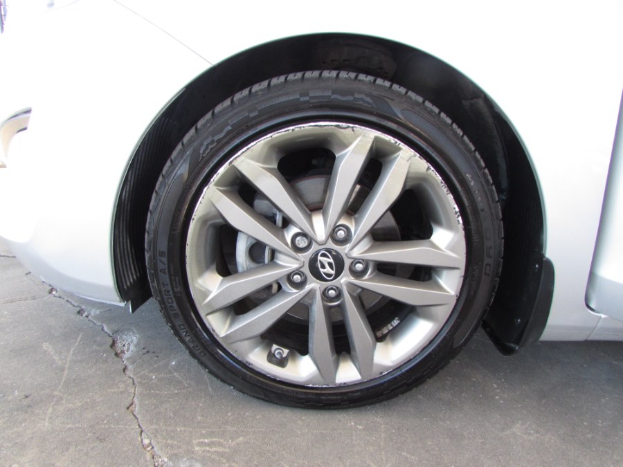 2016 Hyundai Elantra GT 5dr HB Auto, available for sale in Orlando, Florida | VIP Auto Enterprise, Inc. Orlando, Florida 2016 Hyundai Elantra GT 5dr HB Auto, available for sale in Orlando, Florida | VIP Auto Enterprise, Inc. Orlando, Florida
