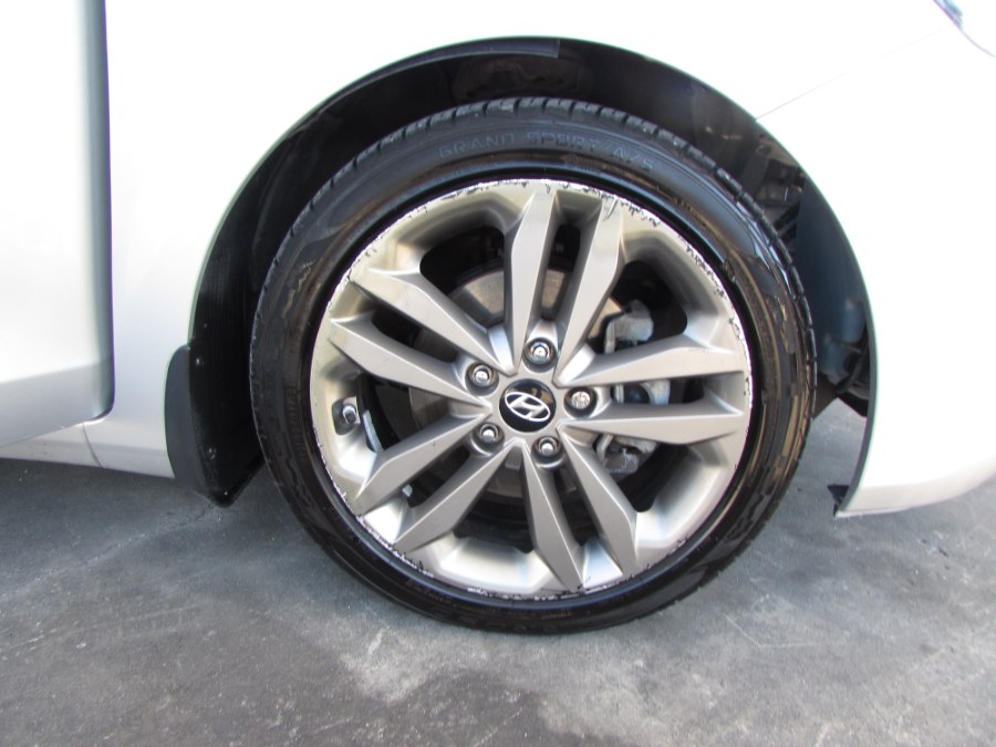 2016 Hyundai Elantra GT 5dr HB Auto, available for sale in Orlando, Florida | VIP Auto Enterprise, Inc. Orlando, Florida 2016 Hyundai Elantra GT 5dr HB Auto, available for sale in Orlando, Florida | VIP Auto Enterprise, Inc. Orlando, Florida