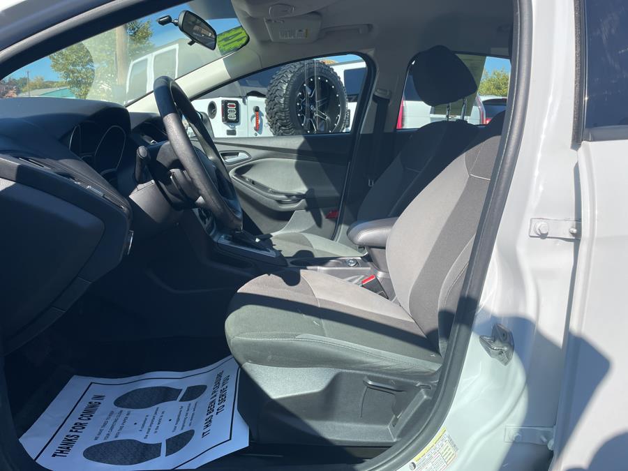 Used Ford Focus 4dr Sdn SE 2014 | Lex Autos LLC. Hartford, Connecticut Used Ford Focus 4dr Sdn SE 2014 | Lex Autos LLC. Hartford, Connecticut