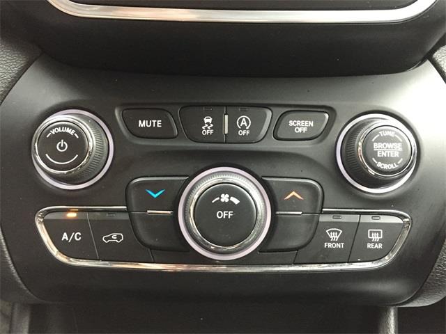 Used Jeep Cherokee Latitude Plus 2021 | Eastchester Motor Cars. Bronx, New York Used Jeep Cherokee Latitude Plus 2021 | Eastchester Motor Cars. Bronx, New York