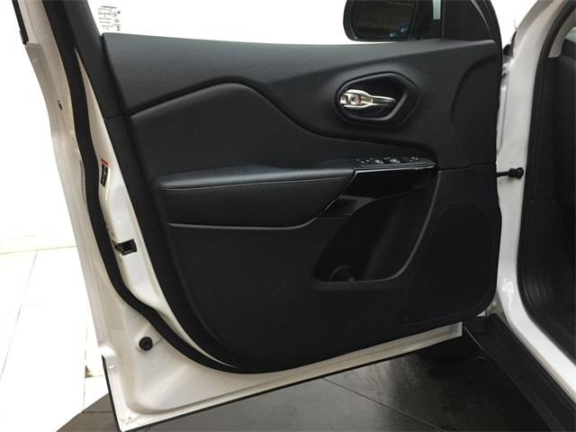 Used Jeep Cherokee Latitude Plus 2021 | Eastchester Motor Cars. Bronx, New York Used Jeep Cherokee Latitude Plus 2021 | Eastchester Motor Cars. Bronx, New York