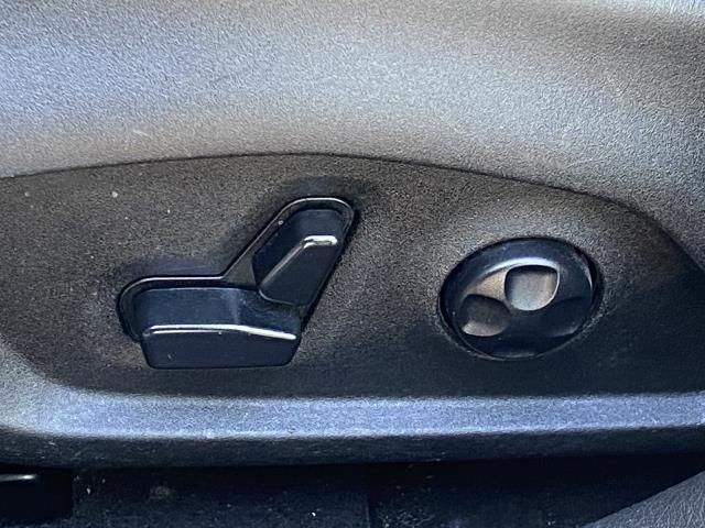 Used Jeep Renegade Latitude 2020 | Eastchester Motor Cars. Bronx, New York Used Jeep Renegade Latitude 2020 | Eastchester Motor Cars. Bronx, New York