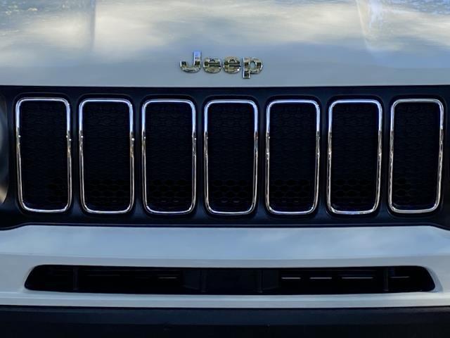 Used Jeep Renegade Latitude 2020 | Eastchester Motor Cars. Bronx, New York Used Jeep Renegade Latitude 2020 | Eastchester Motor Cars. Bronx, New York