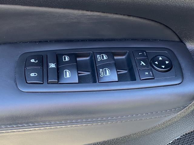 Used Jeep Grand Cherokee High Altitude 2020 | Eastchester Motor Cars. Bronx, New York Used Jeep Grand Cherokee High Altitude 2020 | Eastchester Motor Cars. Bronx, New York