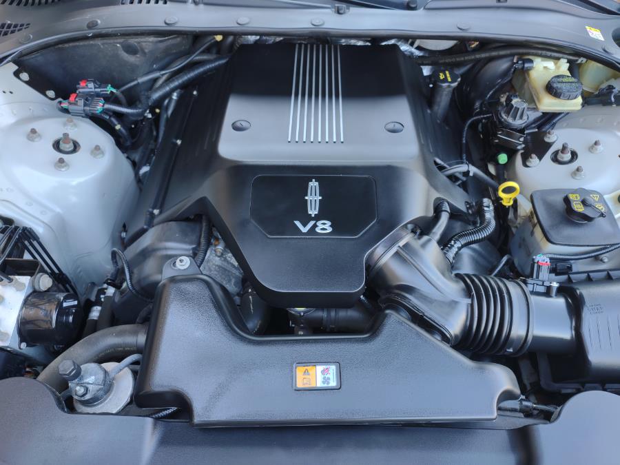 2004 Lincoln LS 4dr Sdn V8 Auto w/Ultimate Pkg, available for sale in Wantagh, New York | Alpine Motors Inc. Wantagh, New York 2004 Lincoln LS 4dr Sdn V8 Auto w/Ultimate Pkg, available for sale in Wantagh, New York | Alpine Motors Inc. Wantagh, New York