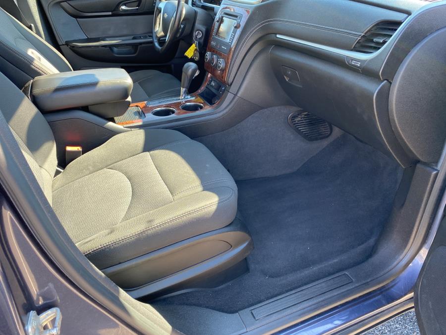 2013 Chevrolet Traverse AWD 4dr LT w/1LT, available for sale in Hartford, Connecticut | Mecca Auto LLC. Hartford, Connecticut 2013 Chevrolet Traverse AWD 4dr LT w/1LT, available for sale in Hartford, Connecticut | Mecca Auto LLC. Hartford, Connecticut