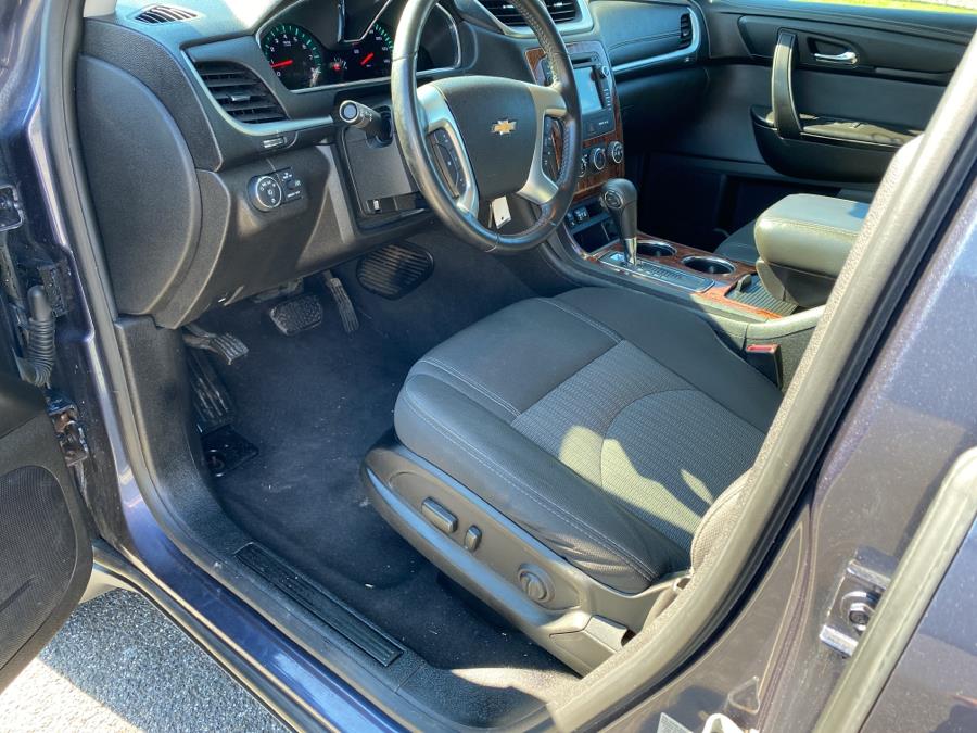 2013 Chevrolet Traverse AWD 4dr LT w/1LT, available for sale in Hartford, Connecticut | Mecca Auto LLC. Hartford, Connecticut 2013 Chevrolet Traverse AWD 4dr LT w/1LT, available for sale in Hartford, Connecticut | Mecca Auto LLC. Hartford, Connecticut