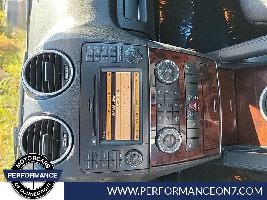 2010 Mercedes-Benz M-Class 4MATIC 4dr ML350 BlueTEC, available for sale in Wilton, Connecticut | Performance Motor Cars Of Connecticut LLC. Wilton, Connecticut 2010 Mercedes-Benz M-Class 4MATIC 4dr ML350 BlueTEC, available for sale in Wilton, Connecticut | Performance Motor Cars Of Connecticut LLC. Wilton, Connecticut