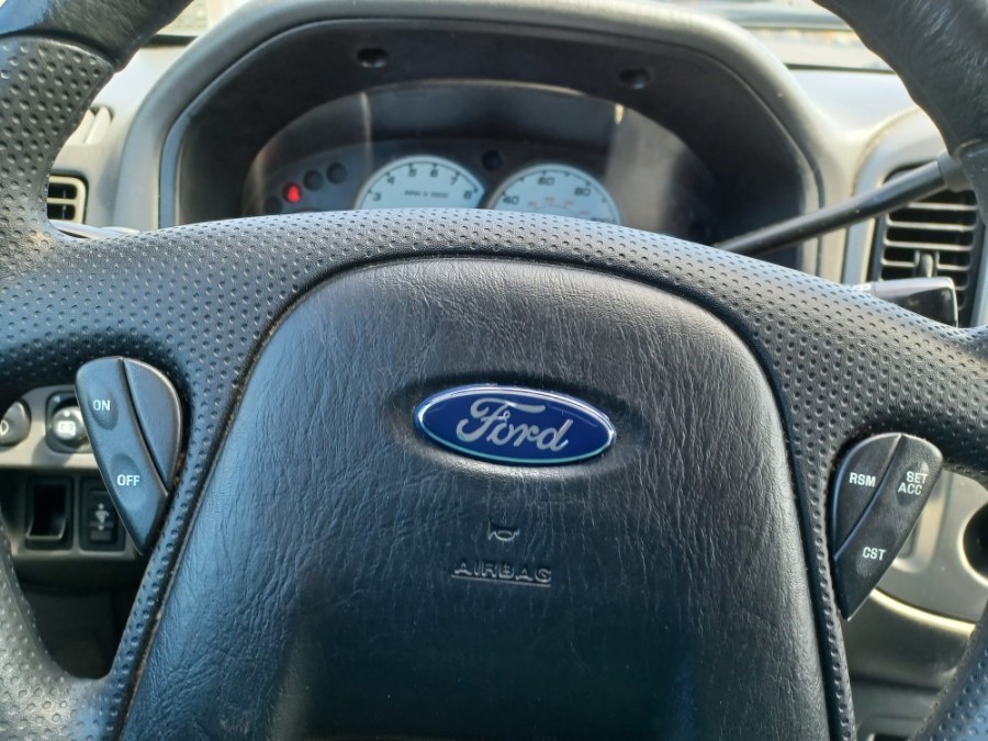 Used Ford Escape 4dr 103" WB XLT 4WD 2004 | Payless Auto Sale. South Hadley, Massachusetts Used Ford Escape 4dr 103" WB XLT 4WD 2004 | Payless Auto Sale. South Hadley, Massachusetts