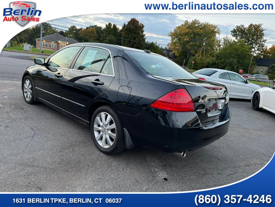 2007 Honda Accord Sdn 4dr V6 AT EX-L w/Navi, available for sale in Berlin, Connecticut | Berlin Auto Sales LLC. Berlin, Connecticut 2007 Honda Accord Sdn 4dr V6 AT EX-L w/Navi, available for sale in Berlin, Connecticut | Berlin Auto Sales LLC. Berlin, Connecticut