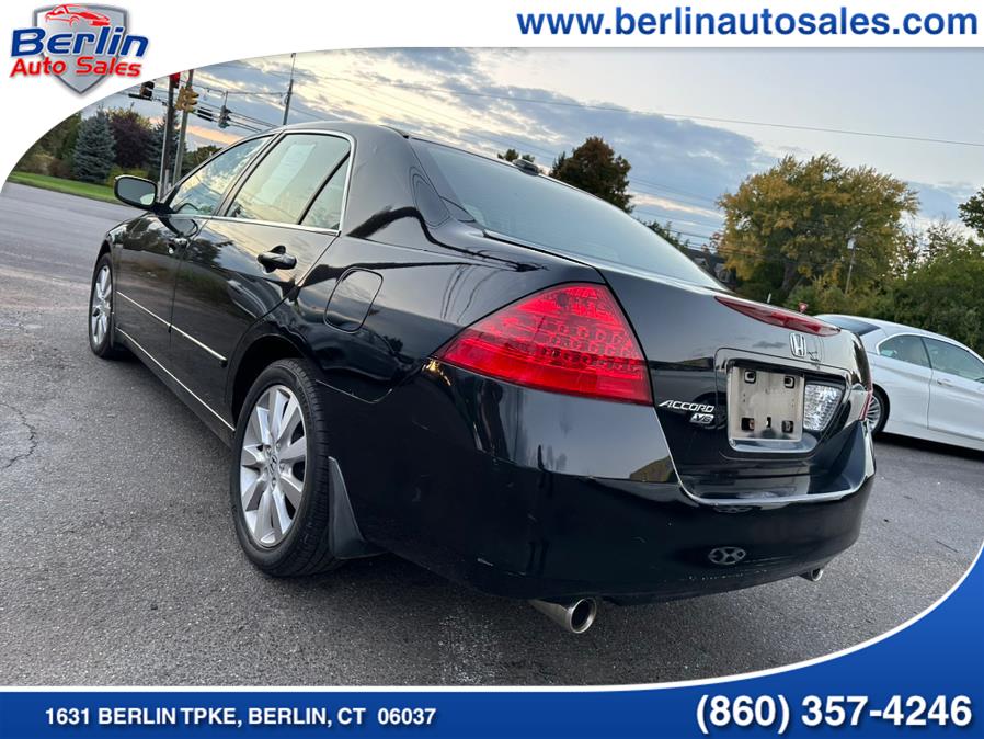 2007 Honda Accord Sdn 4dr V6 AT EX-L w/Navi, available for sale in Berlin, Connecticut | Berlin Auto Sales LLC. Berlin, Connecticut 2007 Honda Accord Sdn 4dr V6 AT EX-L w/Navi, available for sale in Berlin, Connecticut | Berlin Auto Sales LLC. Berlin, Connecticut