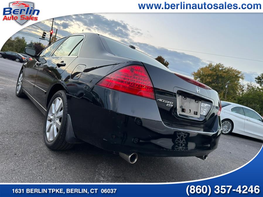 2007 Honda Accord Sdn 4dr V6 AT EX-L w/Navi, available for sale in Berlin, Connecticut | Berlin Auto Sales LLC. Berlin, Connecticut 2007 Honda Accord Sdn 4dr V6 AT EX-L w/Navi, available for sale in Berlin, Connecticut | Berlin Auto Sales LLC. Berlin, Connecticut