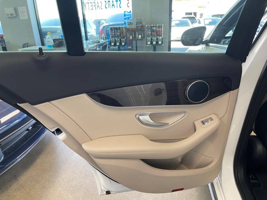 2018 Mercedes-Benz C-Class C 300 Sedan, available for sale in Inwood, New York | 5 Towns Drive. Inwood, New York 2018 Mercedes-Benz C-Class C 300 Sedan, available for sale in Inwood, New York | 5 Towns Drive. Inwood, New York