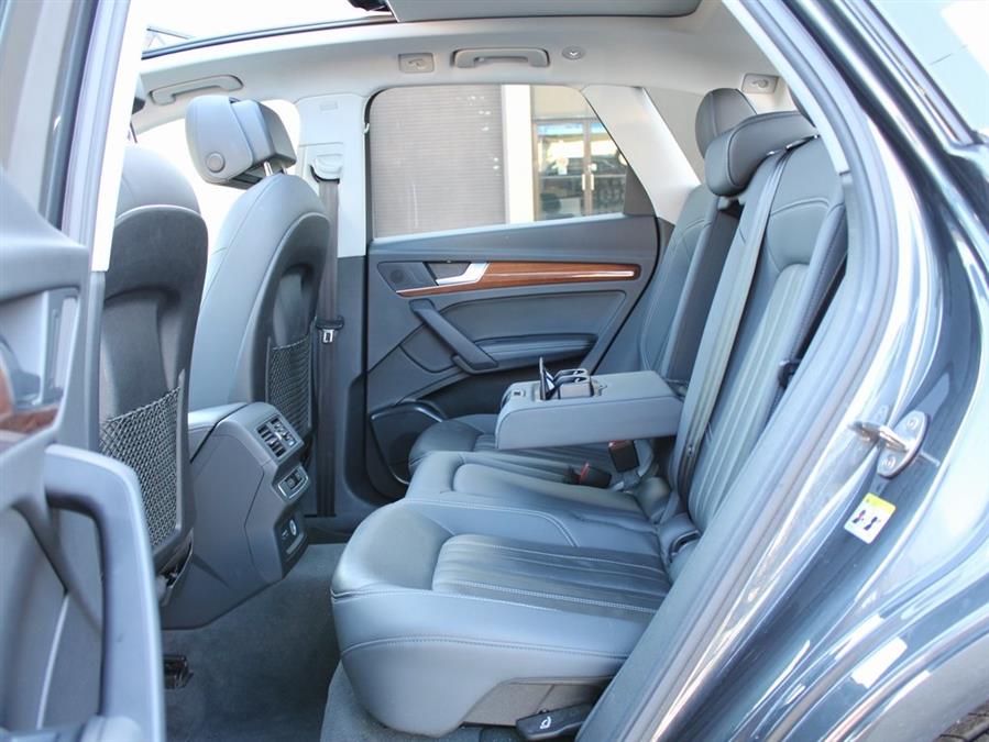 Used Audi Q5 45 Premium Plus 2021 | Auto Expo Ent Inc.. Great Neck, New York Used Audi Q5 45 Premium Plus 2021 | Auto Expo Ent Inc.. Great Neck, New York