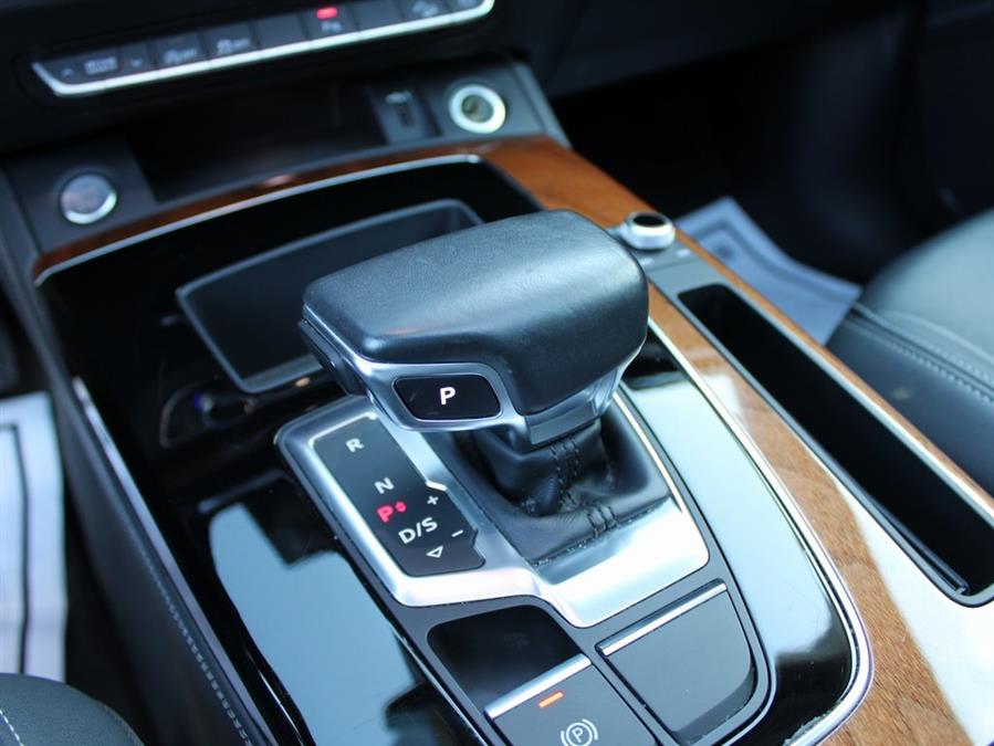 Used Audi Q5 45 Premium Plus 2021 | Auto Expo Ent Inc.. Great Neck, New York Used Audi Q5 45 Premium Plus 2021 | Auto Expo Ent Inc.. Great Neck, New York