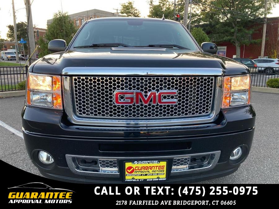 Used GMC Sierra 1500 Denali AWD 4dr Crew Cab 5.8 ft. SB 2011 | Guarantee Approval Motors. Bridgeport, Connecticut