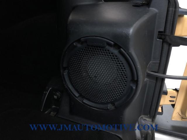 Used Jeep Wrangler Unlimited 4WD 4dr Sahara 2013 | J&M Automotive Sls&Svc LLC. Naugatuck, Connecticut Used Jeep Wrangler Unlimited 4WD 4dr Sahara 2013 | J&M Automotive Sls&Svc LLC. Naugatuck, Connecticut