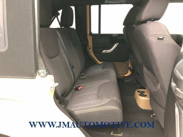 Used Jeep Wrangler Unlimited 4WD 4dr Sahara 2013 | J&M Automotive Sls&Svc LLC. Naugatuck, Connecticut Used Jeep Wrangler Unlimited 4WD 4dr Sahara 2013 | J&M Automotive Sls&Svc LLC. Naugatuck, Connecticut