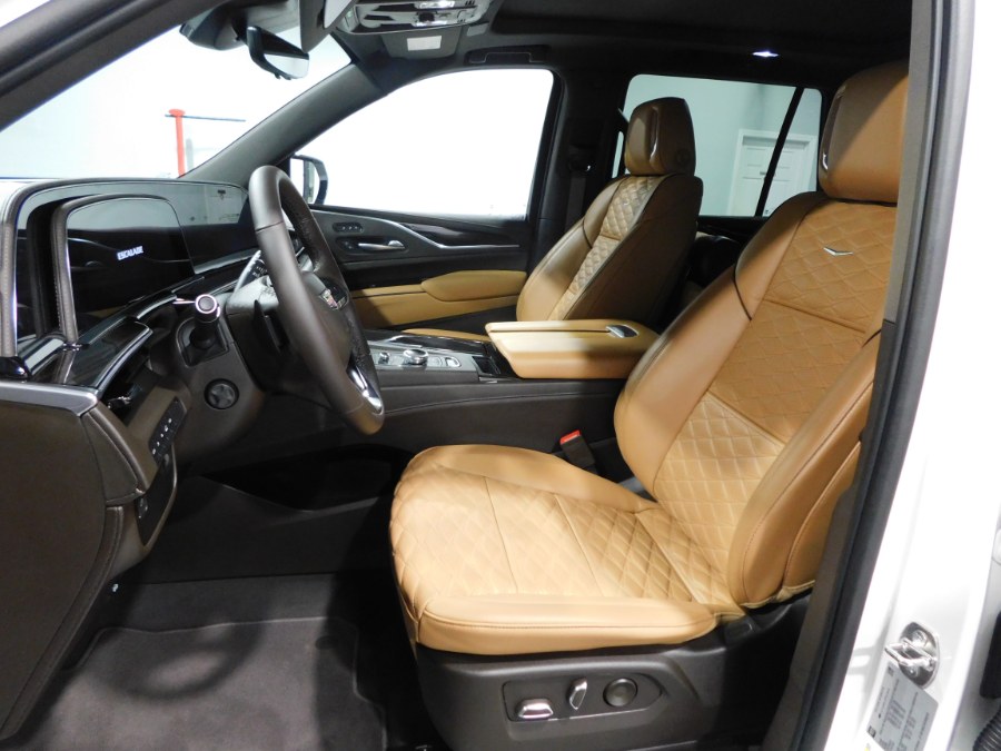 2023 Cadillac Escalade 4WD 4dr Premium Luxury, available for sale in Lodi, New Jersey | Soliman Motors. Lodi, New Jersey 2023 Cadillac Escalade 4WD 4dr Premium Luxury, available for sale in Lodi, New Jersey | Soliman Motors. Lodi, New Jersey