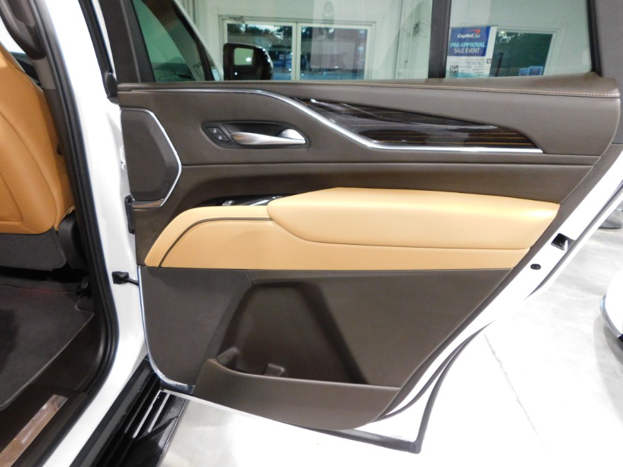 2023 Cadillac Escalade 4WD 4dr Premium Luxury, available for sale in Lodi, New Jersey | Soliman Motors. Lodi, New Jersey 2023 Cadillac Escalade 4WD 4dr Premium Luxury, available for sale in Lodi, New Jersey | Soliman Motors. Lodi, New Jersey