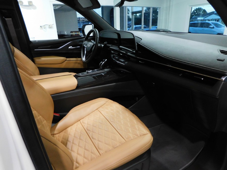 2023 Cadillac Escalade 4WD 4dr Premium Luxury, available for sale in Lodi, New Jersey | Soliman Motors. Lodi, New Jersey 2023 Cadillac Escalade 4WD 4dr Premium Luxury, available for sale in Lodi, New Jersey | Soliman Motors. Lodi, New Jersey