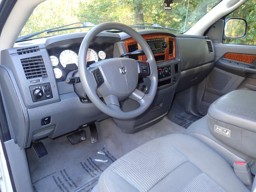 Used Dodge Ram 1500 4dr Quad Cab 140.5 SLT 2006 | Eagleville Motors. Storrs, Connecticut Used Dodge Ram 1500 4dr Quad Cab 140.5 SLT 2006 | Eagleville Motors. Storrs, Connecticut