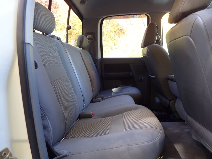 Used Dodge Ram 1500 4dr Quad Cab 140.5 SLT 2006 | Eagleville Motors. Storrs, Connecticut Used Dodge Ram 1500 4dr Quad Cab 140.5 SLT 2006 | Eagleville Motors. Storrs, Connecticut