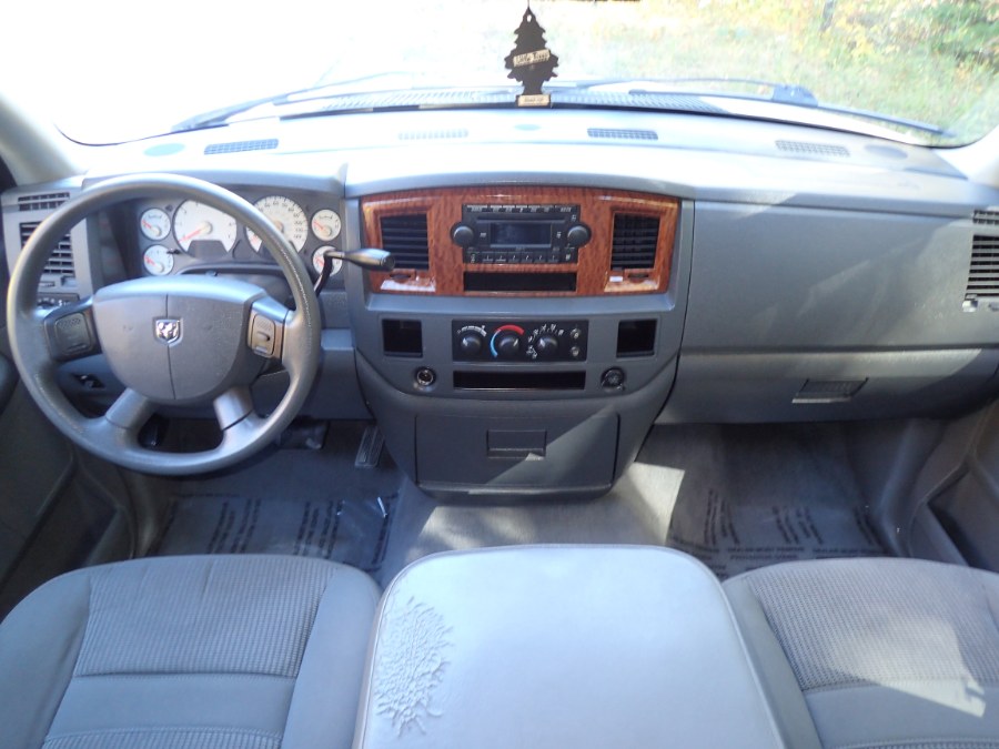 Used Dodge Ram 1500 4dr Quad Cab 140.5 SLT 2006 | Eagleville Motors. Storrs, Connecticut Used Dodge Ram 1500 4dr Quad Cab 140.5 SLT 2006 | Eagleville Motors. Storrs, Connecticut