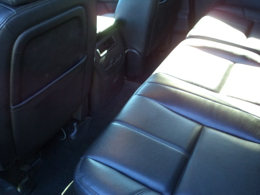 2013 GMC Sierra 1500 4WD Crew Cab 143.5" SLT, available for sale in Berlin, Connecticut | International Motorcars llc. Berlin, Connecticut 2013 GMC Sierra 1500 4WD Crew Cab 143.5" SLT, available for sale in Berlin, Connecticut | International Motorcars llc. Berlin, Connecticut