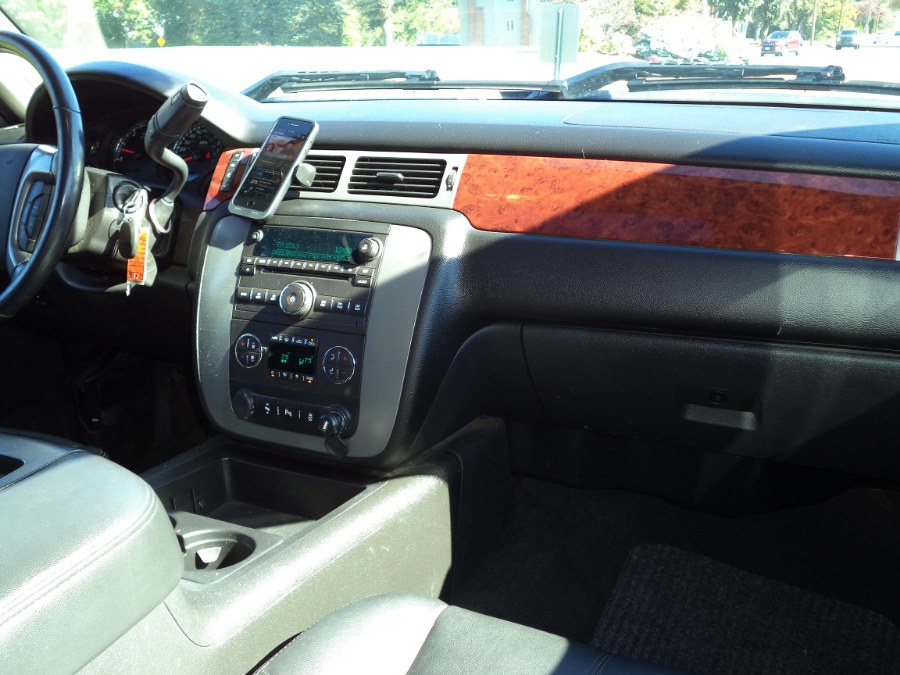 2013 GMC Sierra 1500 4WD Crew Cab 143.5" SLT, available for sale in Berlin, Connecticut | International Motorcars llc. Berlin, Connecticut 2013 GMC Sierra 1500 4WD Crew Cab 143.5" SLT, available for sale in Berlin, Connecticut | International Motorcars llc. Berlin, Connecticut