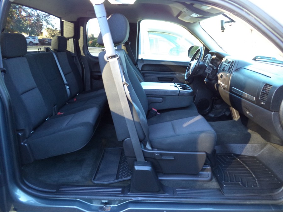 2011 GMC Sierra 1500 4WD Ext Cab 143.5" SLE, available for sale in Berlin, Connecticut | International Motorcars llc. Berlin, Connecticut 2011 GMC Sierra 1500 4WD Ext Cab 143.5" SLE, available for sale in Berlin, Connecticut | International Motorcars llc. Berlin, Connecticut