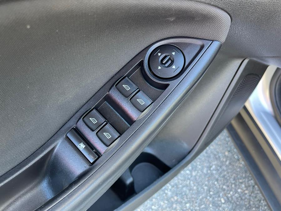 2015 Ford Focus 4dr Sdn SE, available for sale in Merrimack, New Hampshire | Merrimack Autosport. Merrimack, New Hampshire 2015 Ford Focus 4dr Sdn SE, available for sale in Merrimack, New Hampshire | Merrimack Autosport. Merrimack, New Hampshire